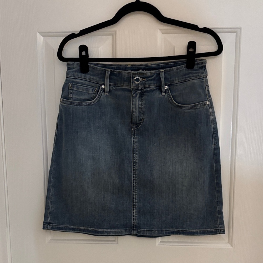 Tommy Bahama Faded Blue Denim Mini Skirt